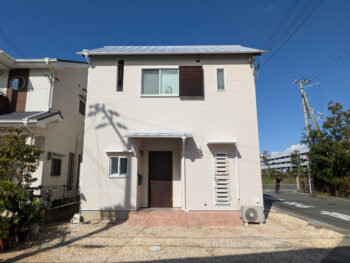 泉佐野市羽倉崎 Y様邸 屋根・外壁塗装事例｜パーフェクトシリーズでマットな外壁に一新